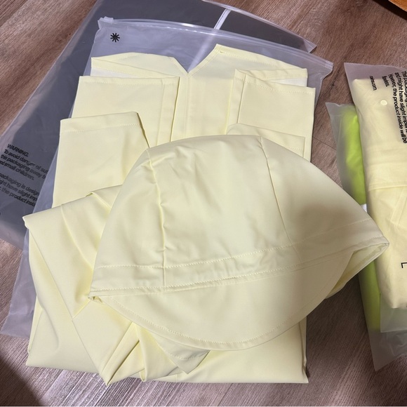 RAINS unisex straw jacket XS - Picture 5 of 8